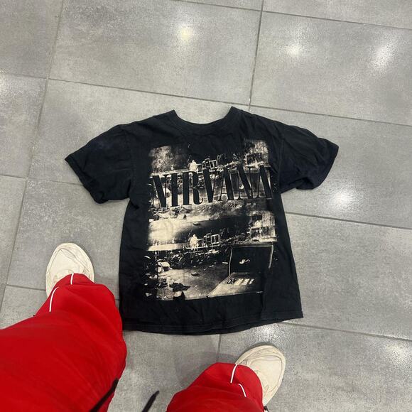 Black nirvana band tee grunge - Picture 1 of 3